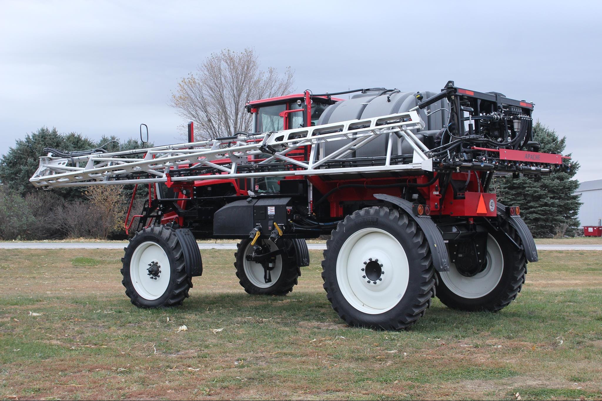 Main image Apache AS1250