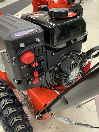 Image of Ariens Deluxe 28 equipment image 3