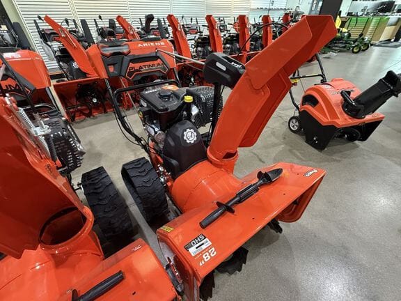 2024 Ariens Platinum 28 SHO RapidTrak Equipment Image0