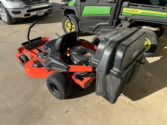 Image of Ariens Edge 42 equipment image 3