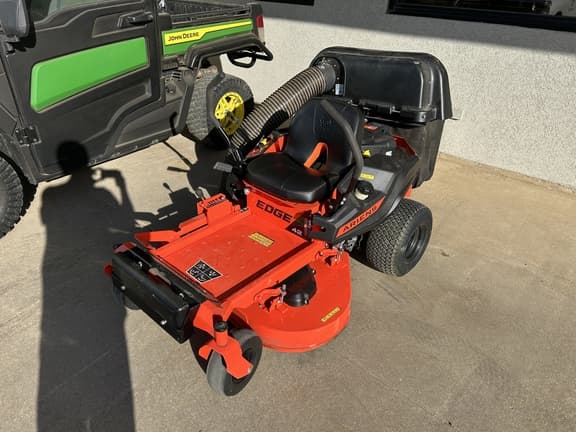 Image of Ariens Edge 42 equipment image 1