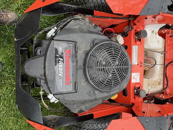 Image of Ariens Ikon 52 equipment image 4