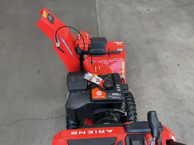 Image of Ariens Platinum 24 SHO Great Lakes equipment image 4