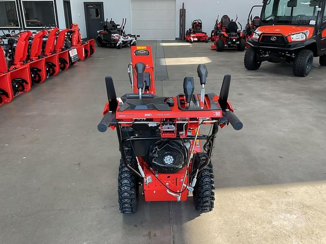 Image of Ariens Platinum 24 SHO equipment image 3