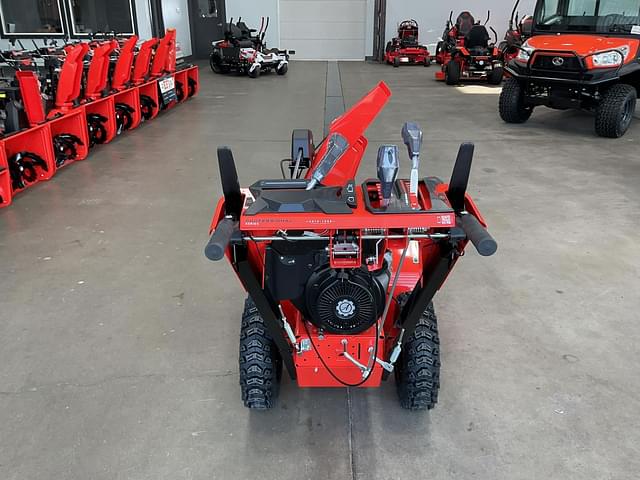 Image of Ariens Professional 28 equipment image 3