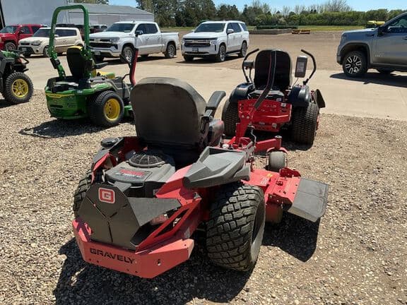 Image of Gravely ZT 52HD equipment image 2