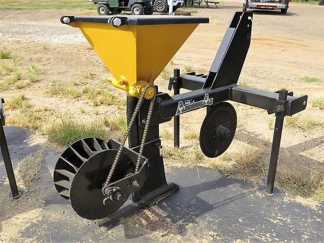 Image of Armstrong Ag Rodent Ridder equipment image 3