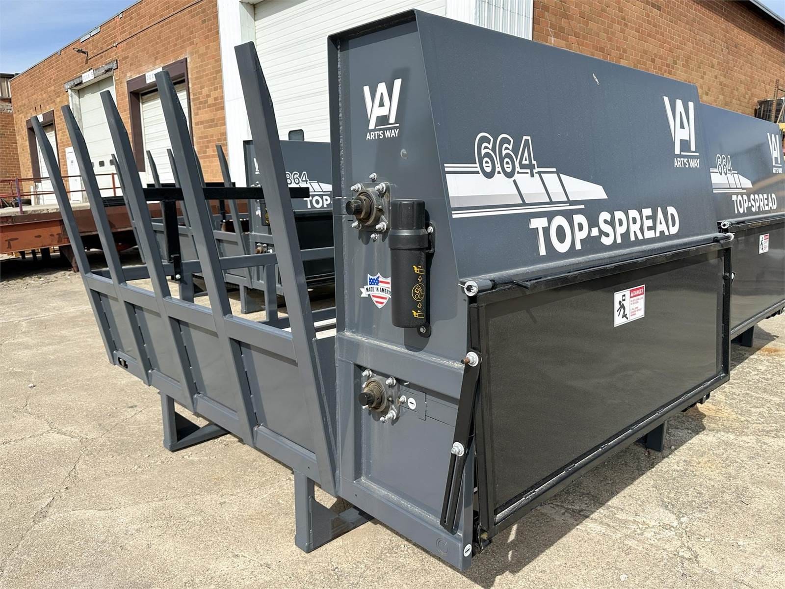 2024 Art's Way 664 Image