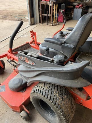 Image of Bad Boy ZT Elite equipment image 4