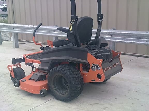 Image of Bad Boy Maverick equipment image 4