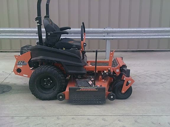 Image of Bad Boy Maverick equipment image 1