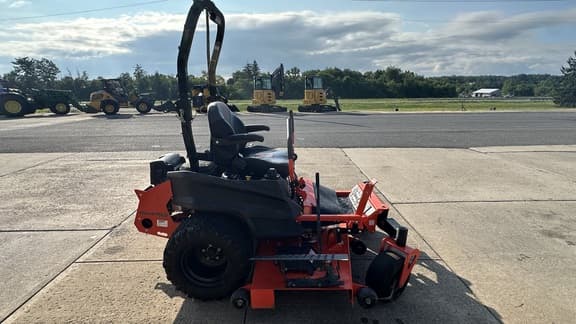Image of Bad Boy Maverick equipment image 3