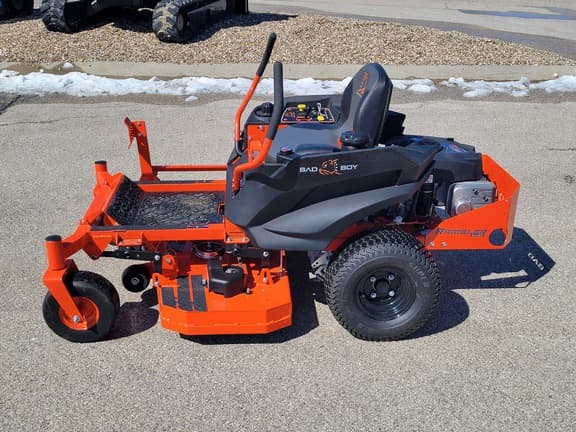 Image of Bad Boy MZ Rambler equipment image 1