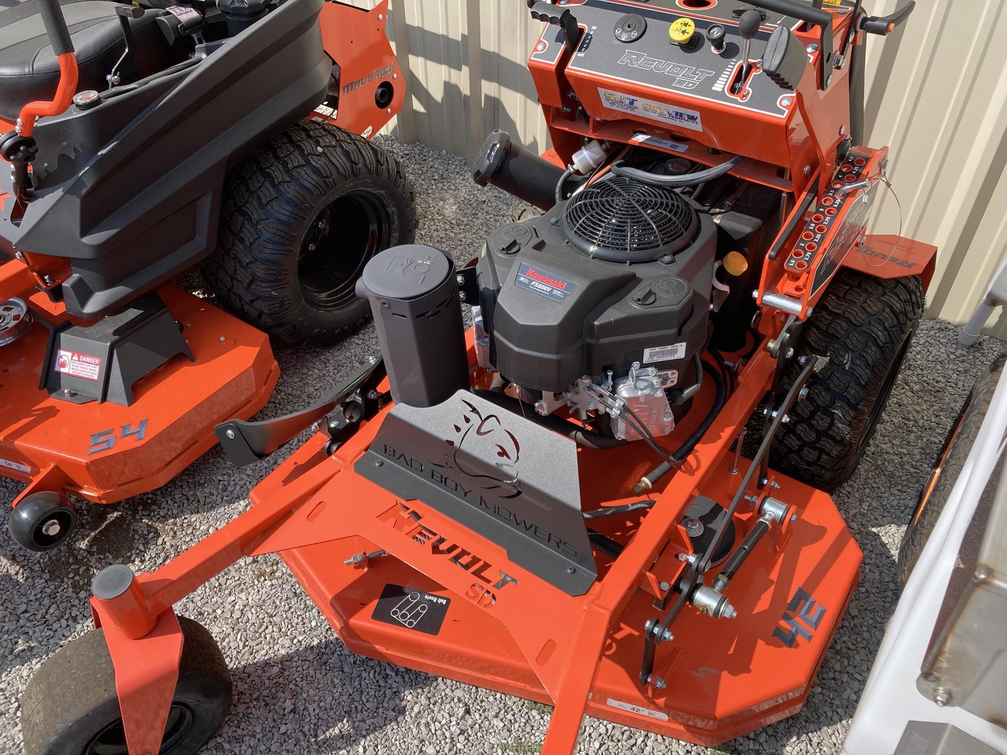 2024 Bad Boy Revolt SD Equipment Image0