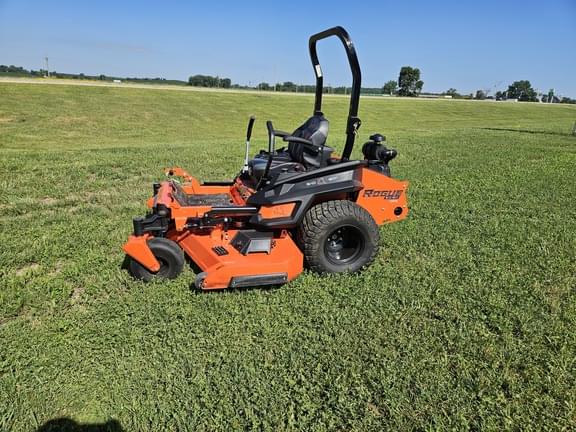 Image of Bad Boy Rogue equipment image 1