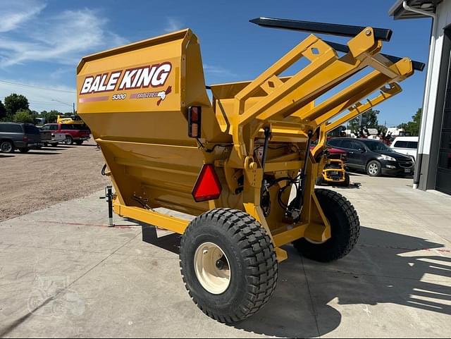 Image of Bale King 5300 equipment image 2