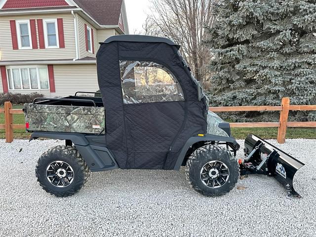 Image of John Deere Gator XUV 825i equipment image 1