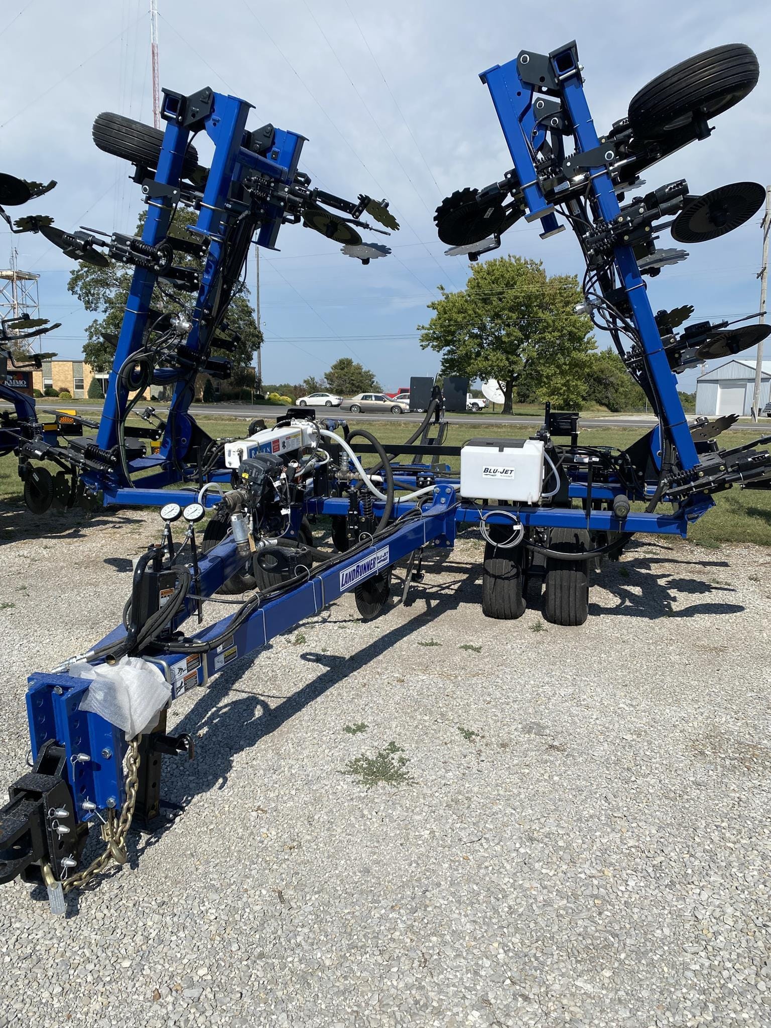 2024 Blu-Jet LandRunner Equipment Image0