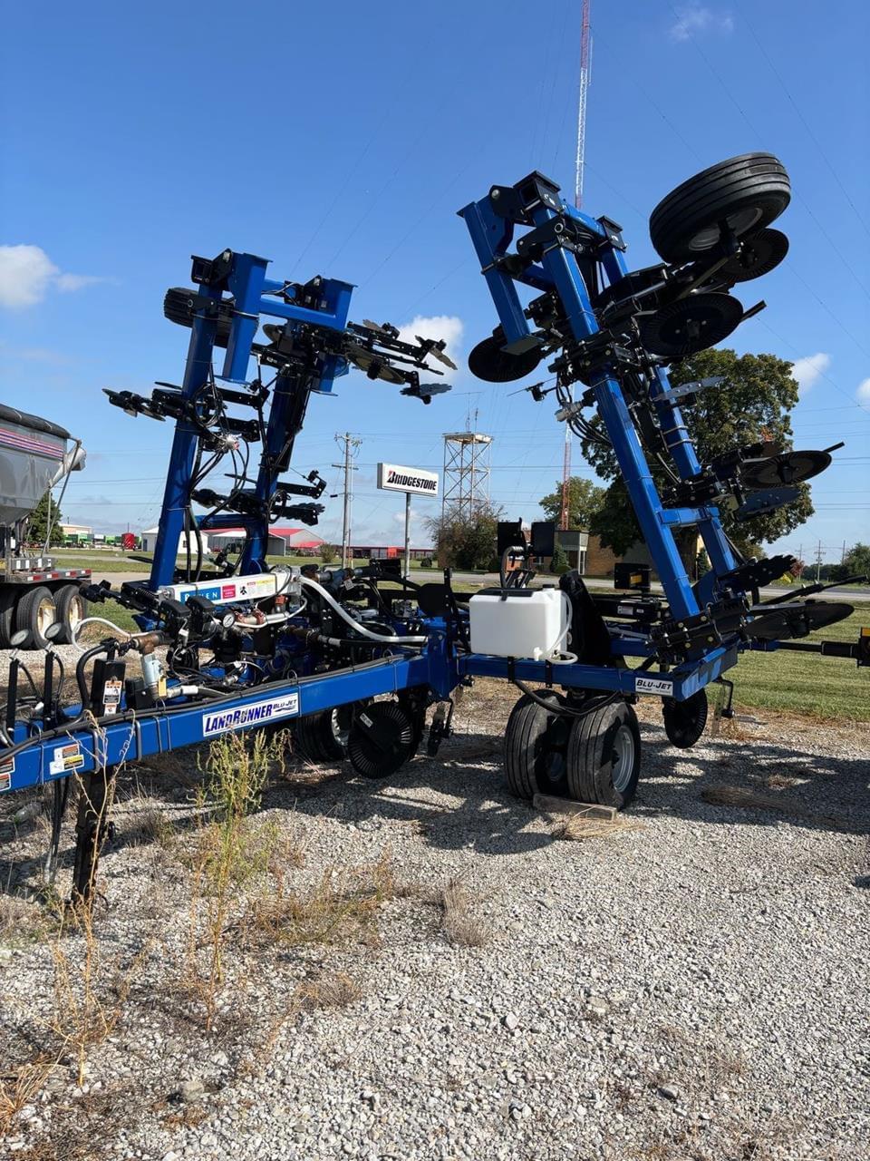 Image of Blu-Jet LandRunner II Primary image