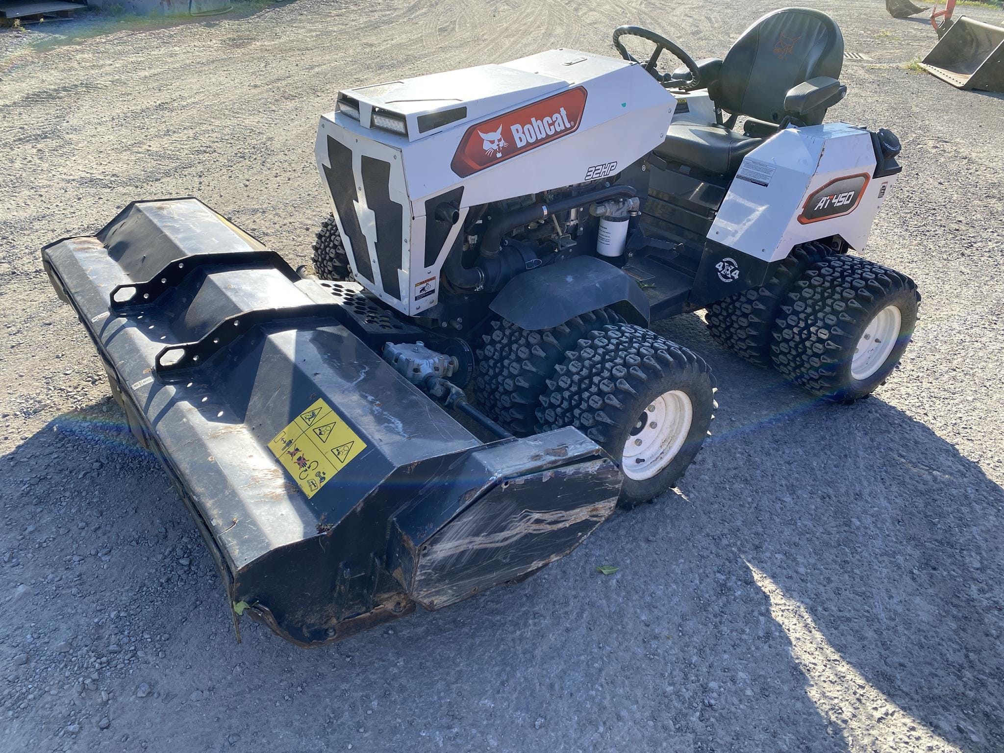 2024 Bobcat AT450 Equipment Image0