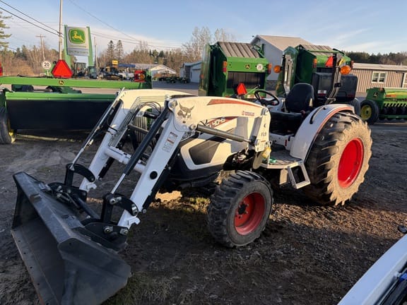 2024 Bobcat CT4045  Equipment Image0