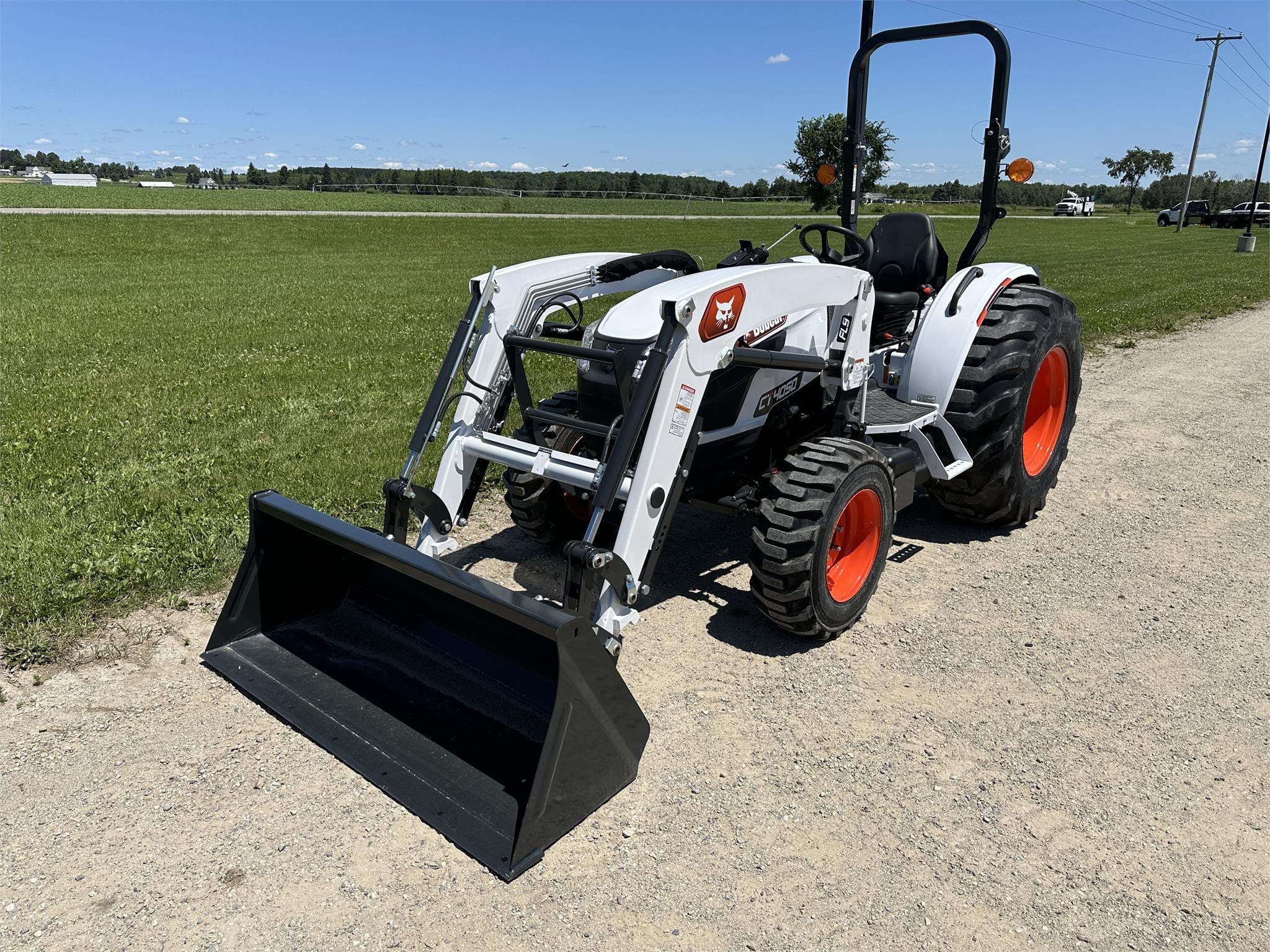2024 Bobcat CT4050 Equipment Image0