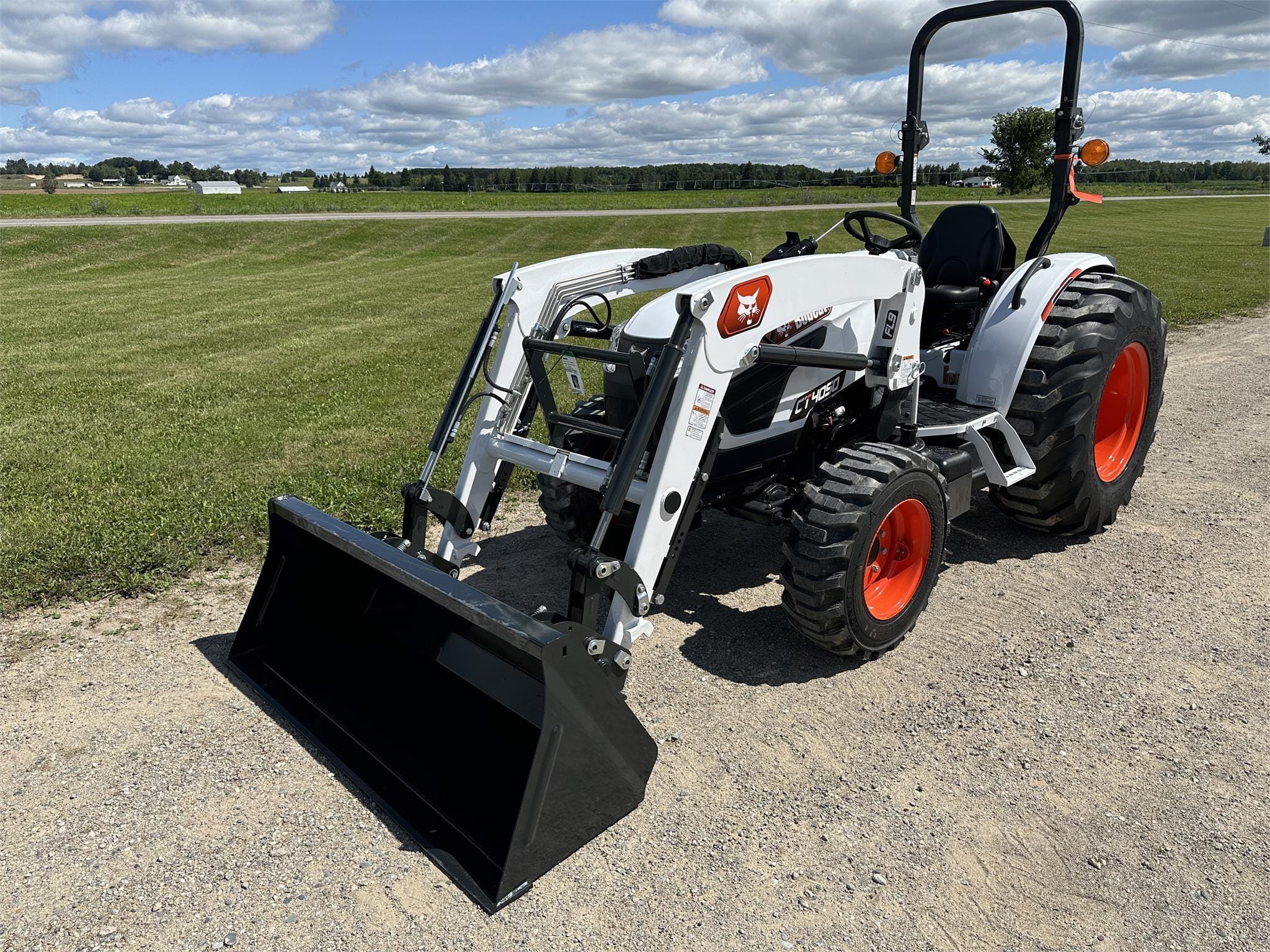 2024 Bobcat CT4050 Equipment Image0