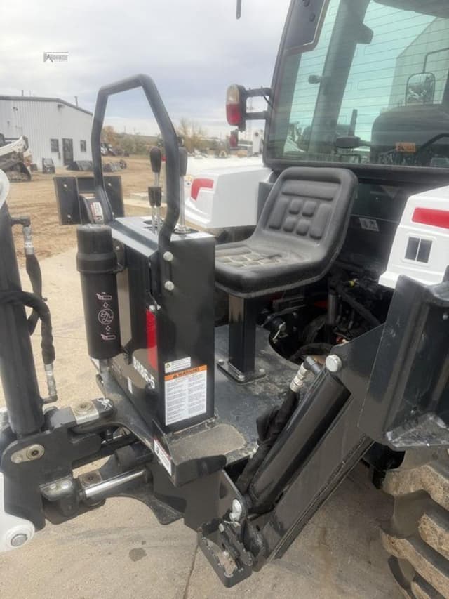 Image of Bobcat CT5545 equipment image 4