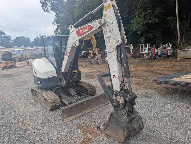 Image of Bobcat E48 equipment image 1