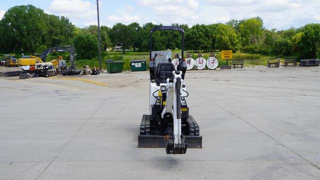 Image of Bobcat E10 equipment image 3