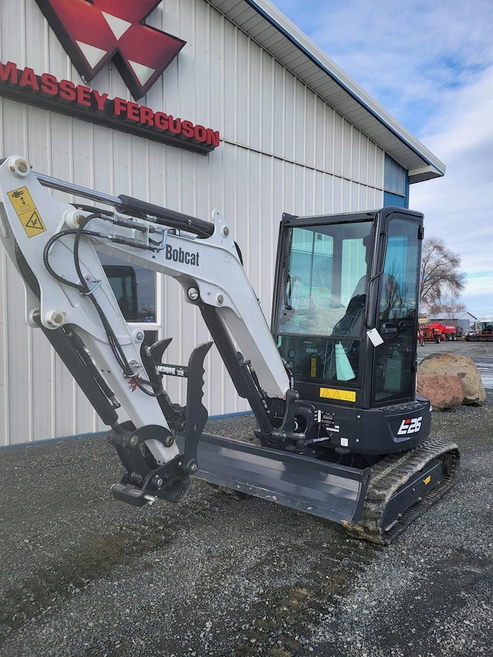 2024 Bobcat E26 Equipment Image0