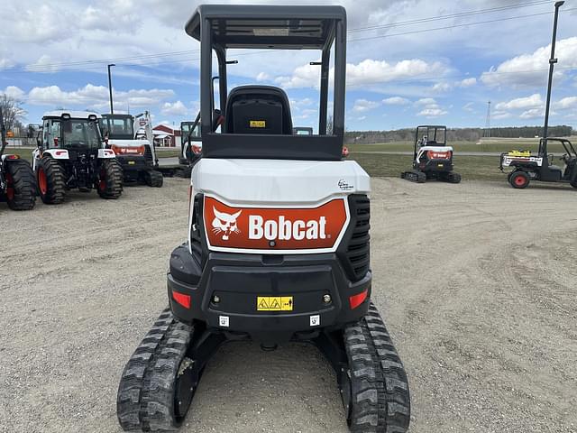 Image of Bobcat E26 equipment image 3