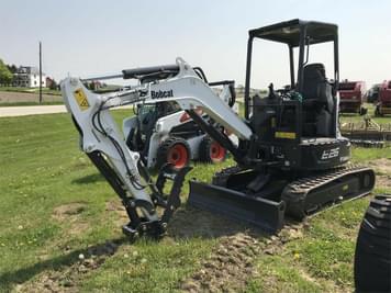 Main image Bobcat E26