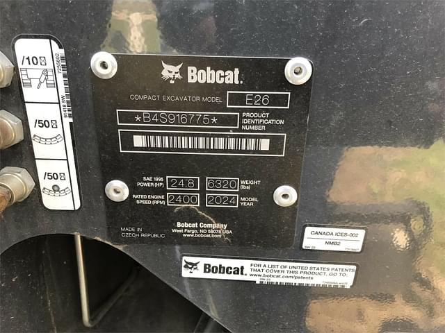 Image of Bobcat E26 equipment image 1