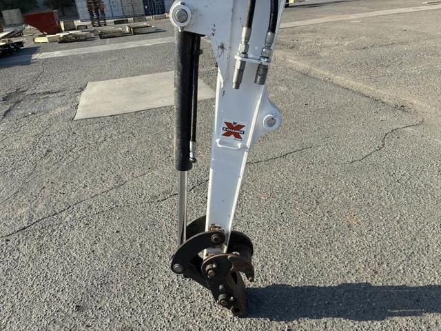 Image of Bobcat E32 equipment image 4