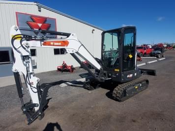 Main image Bobcat E35