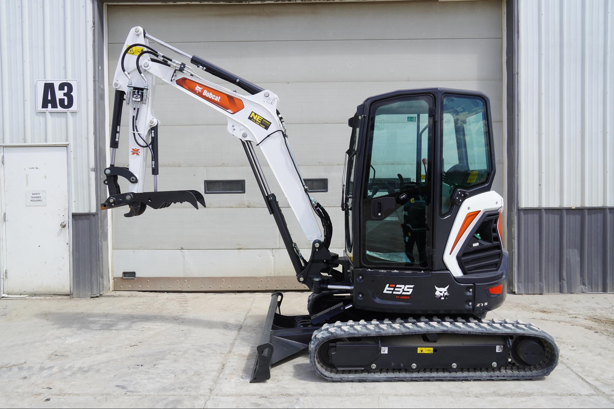 2024 Bobcat E35 Equipment Image0