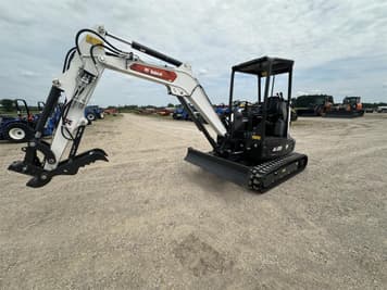 Main image Bobcat E35