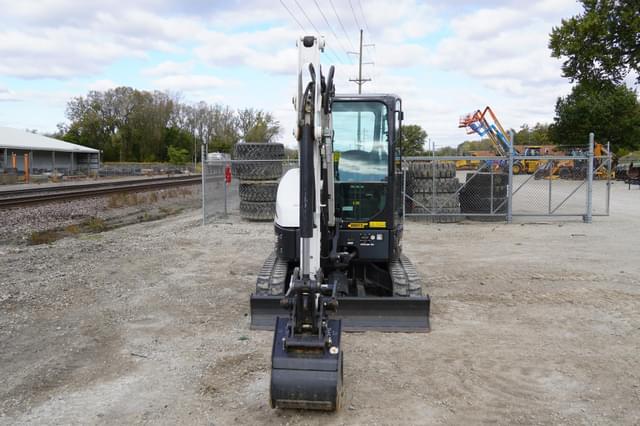 Image of Bobcat E35 equipment image 4