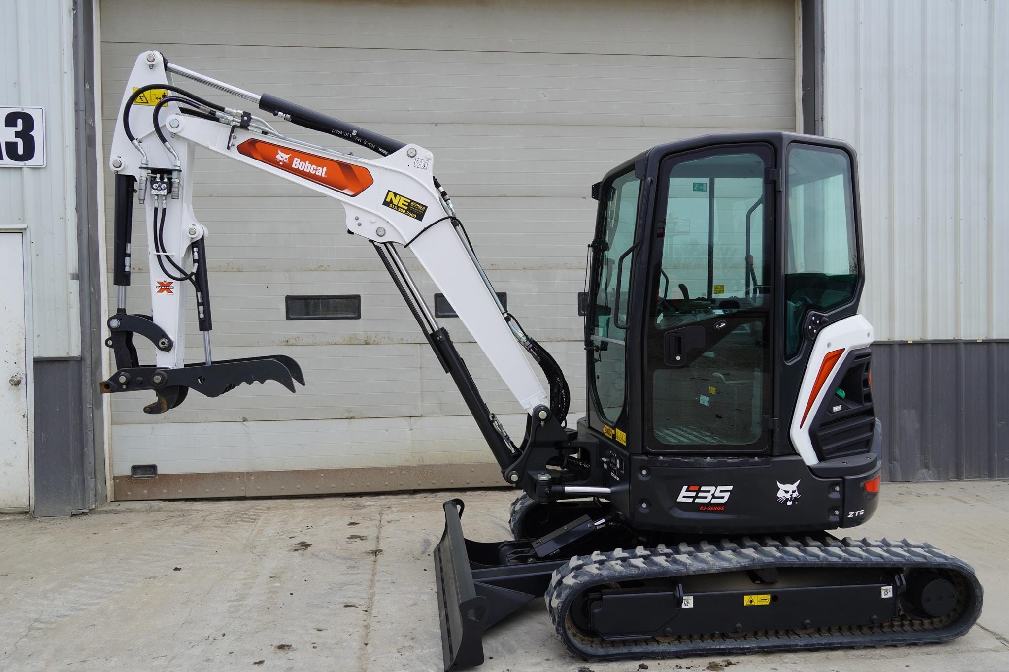 2024 Bobcat E35 Equipment Image0