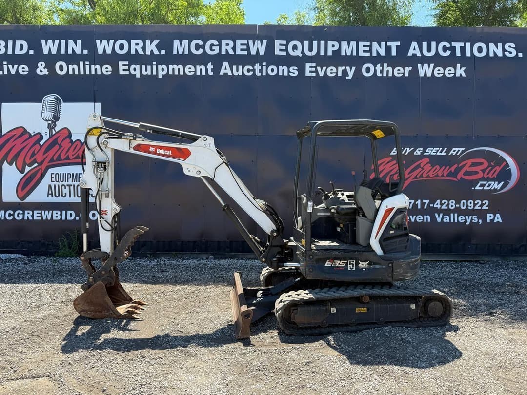 Image of Bobcat E35 Primary image