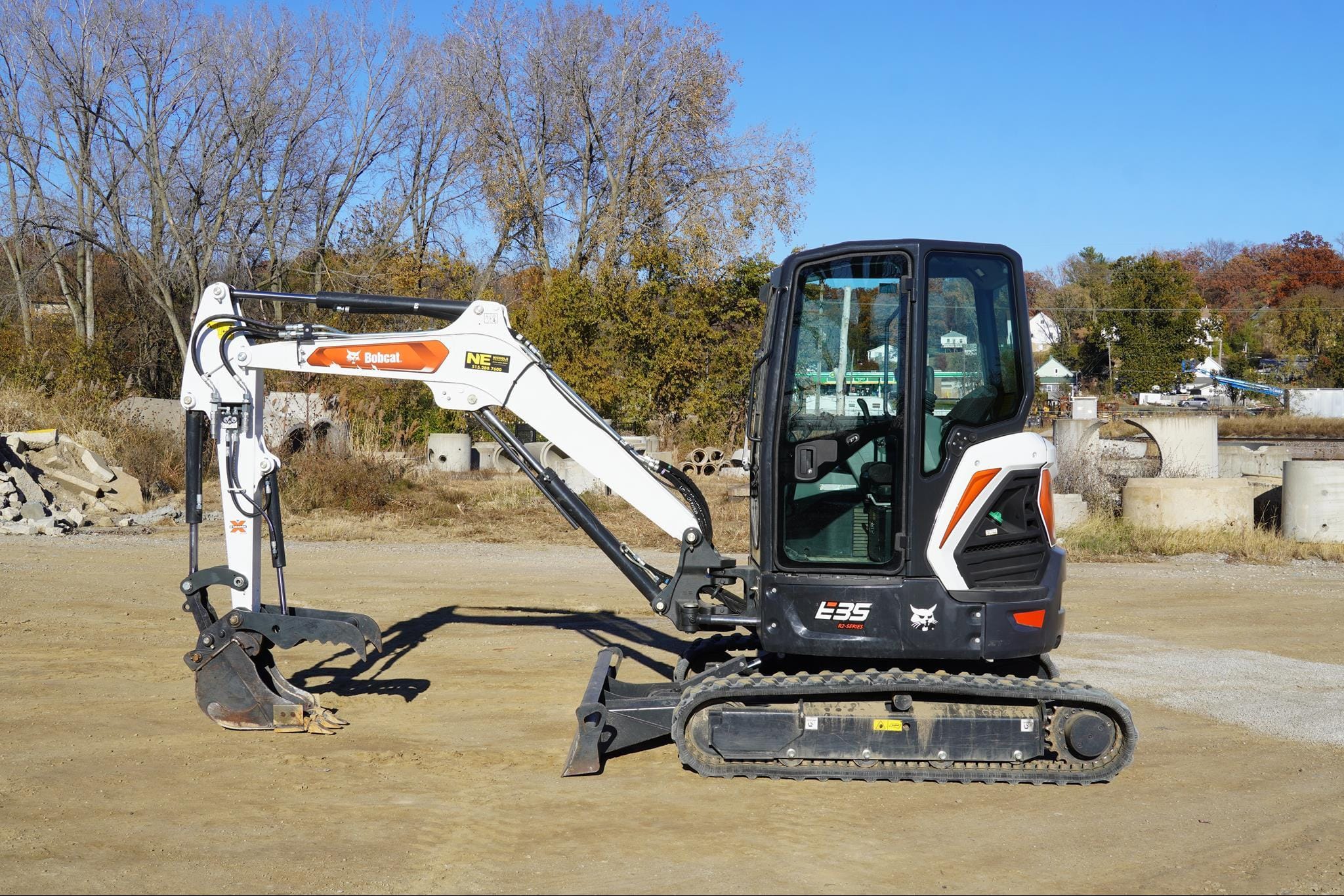 2024 Bobcat E35 Equipment Image0
