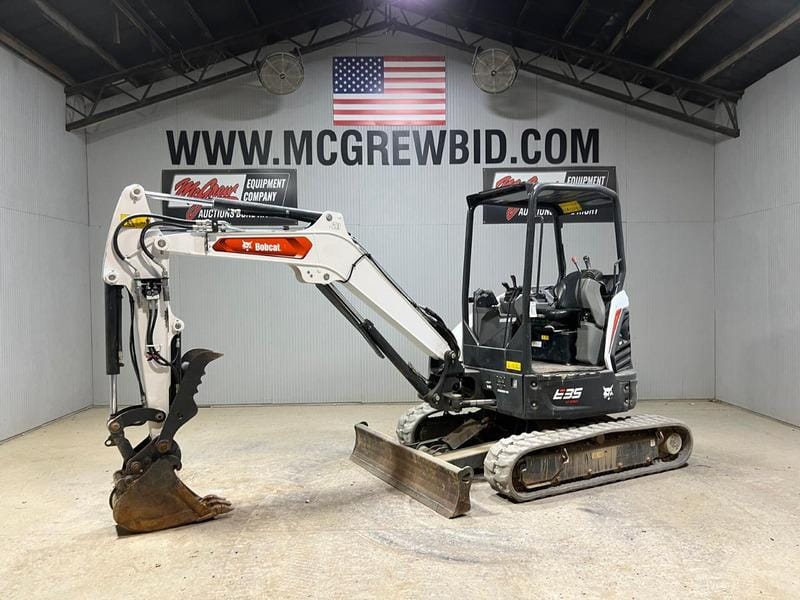 2024 Bobcat E35 Equipment Image0