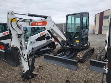 Main image Bobcat E38
