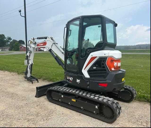 Image of Bobcat E40 equipment image 1