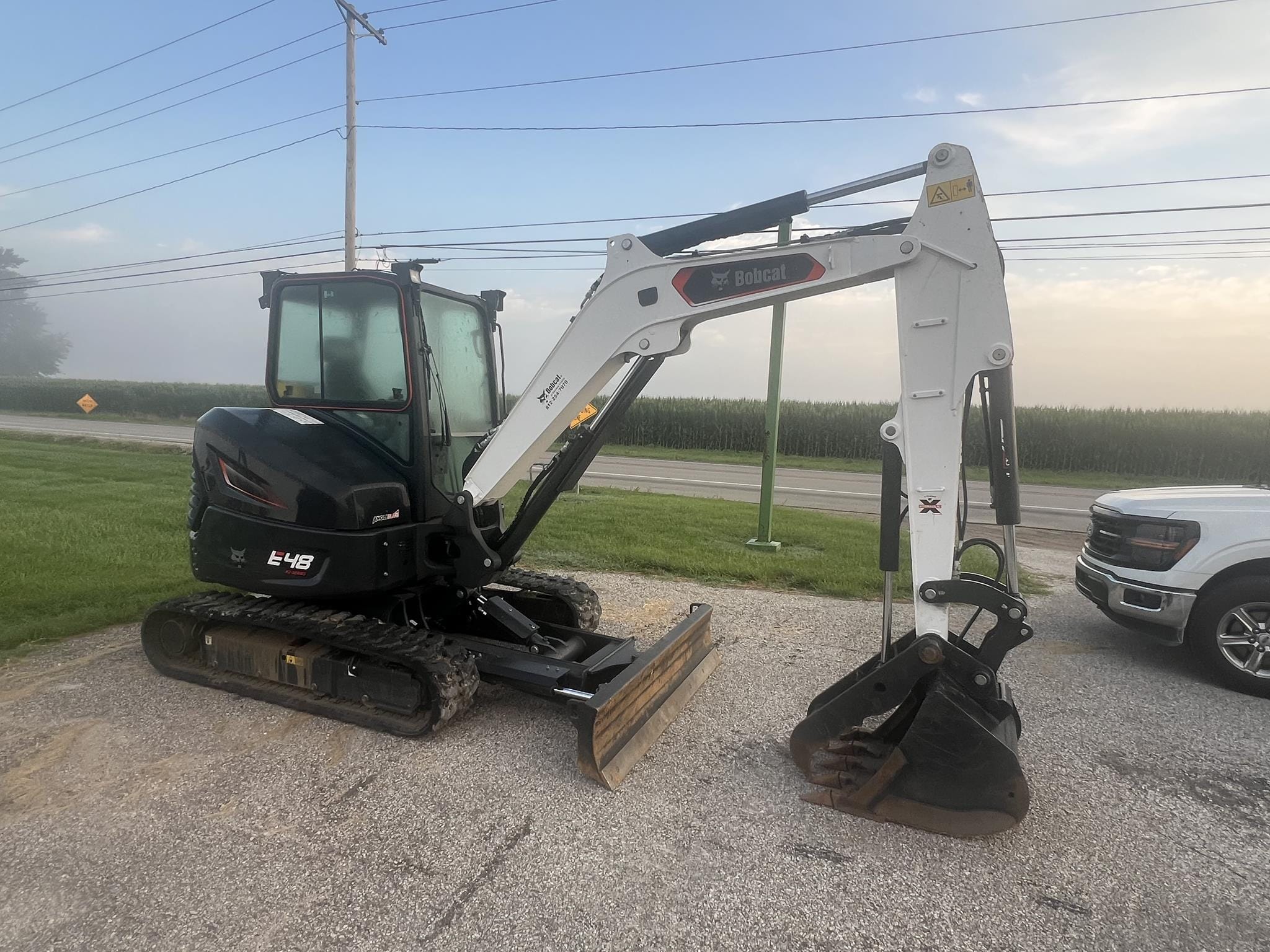 2024 Bobcat E48 Platinum Equipment Image0