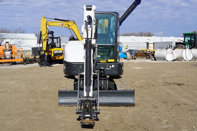 Image of Bobcat E48 equipment image 3