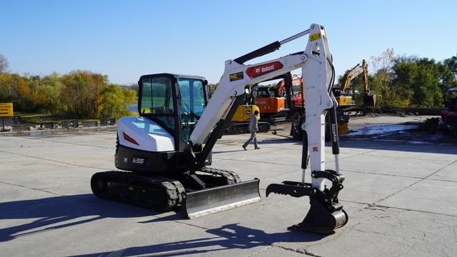 Image of Bobcat E55 equipment image 3