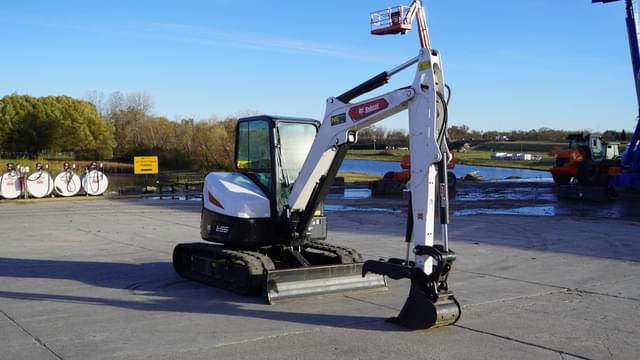 Image of Bobcat E55 equipment image 4