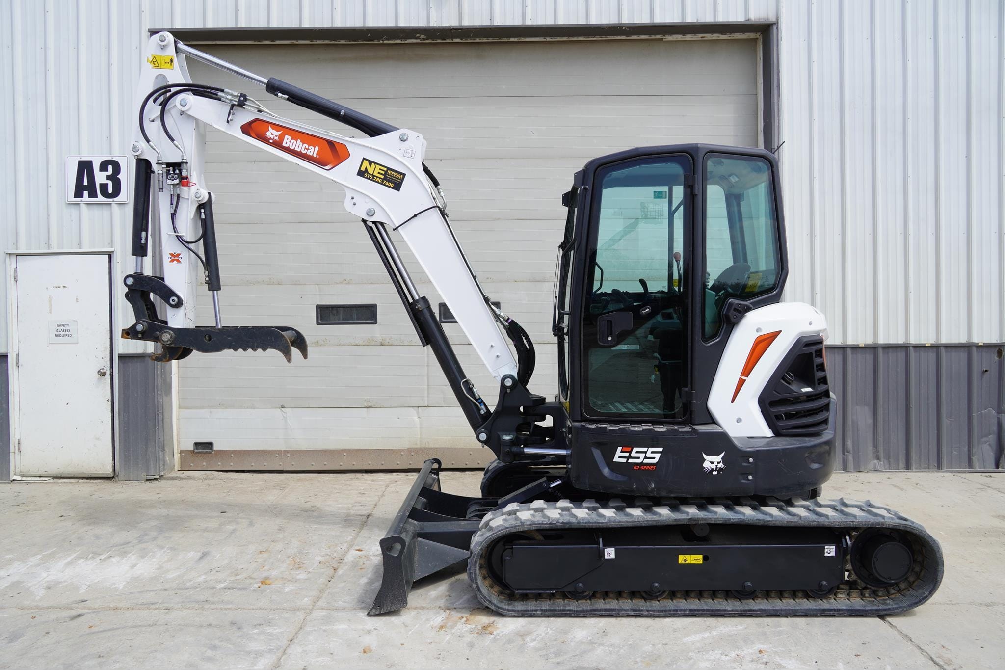 Main image Bobcat E55